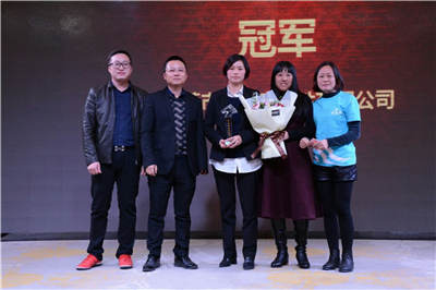 華奇2017風(fēng)雨彩虹路，2018拼他個(gè)春夏秋冬！